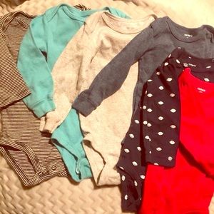 Carter’s 12M Onesie Bundle
